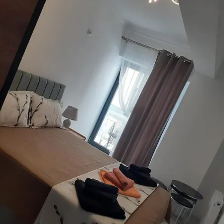 Fatih's Solid House Apartment Mamaia